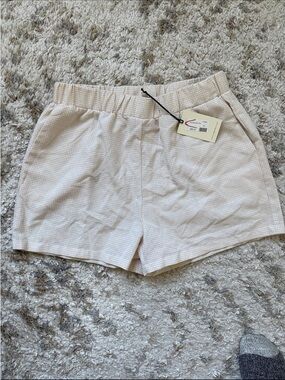 Women’s  Shorts - Cream Gingham